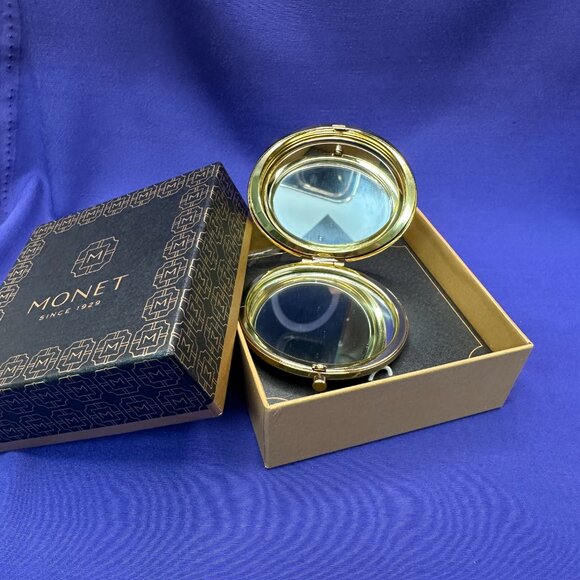 Monet Compact Mirror w/ Jeweled Starburst Design. New in Box - Picture 7 of 11
